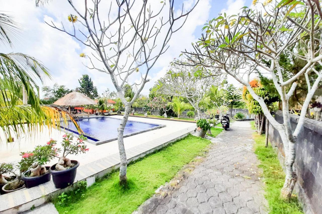 Bhujangga'S Village Near Pantai Uluwatu Redpartner Luaran gambar